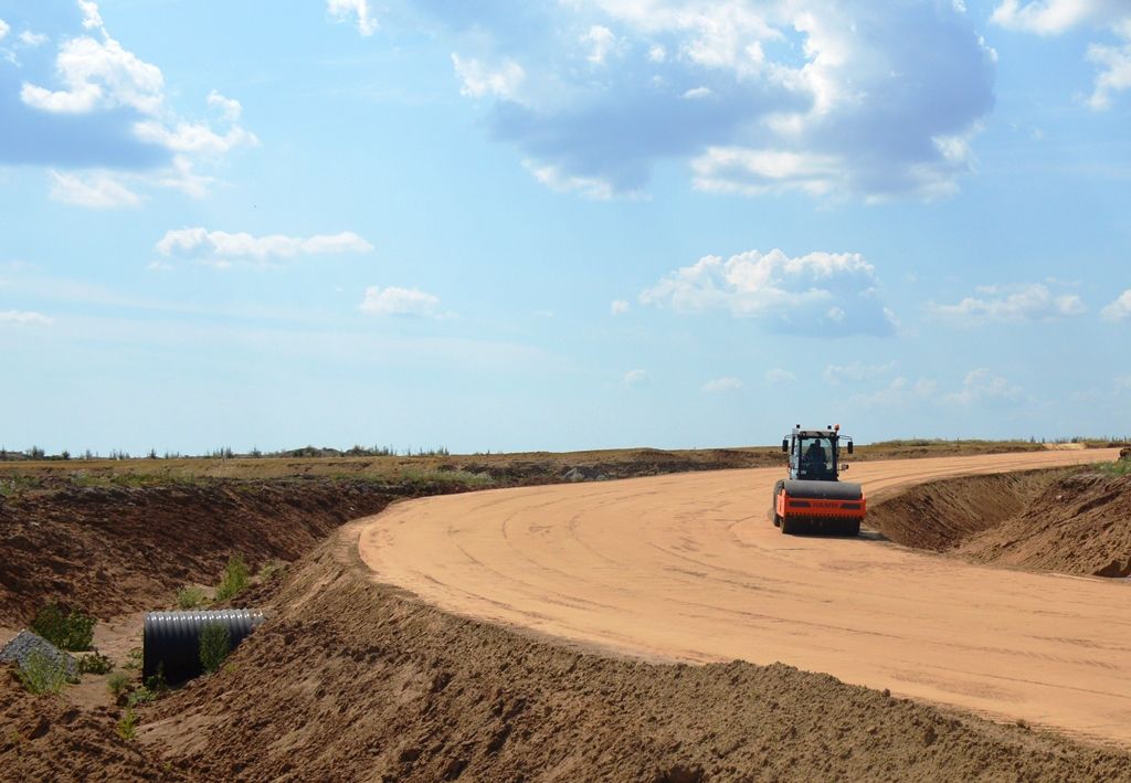 Строительство автотрассы М12 в Лаишевском районе продолжается