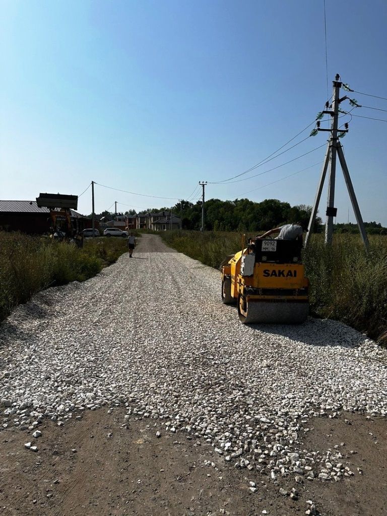 В Большекабанском сельском поселении Лаишевского района продолжается ремонт дорог