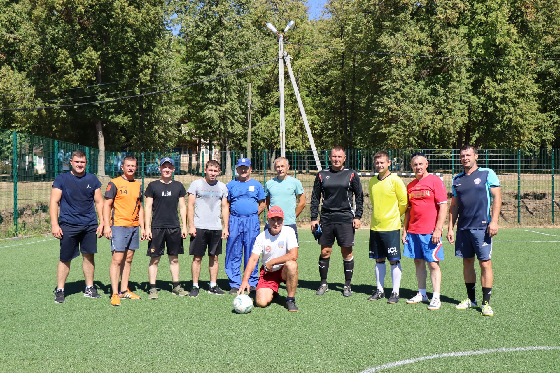 В Лаишевском районе отметили День физкультурника товарищеским матчем по футболу