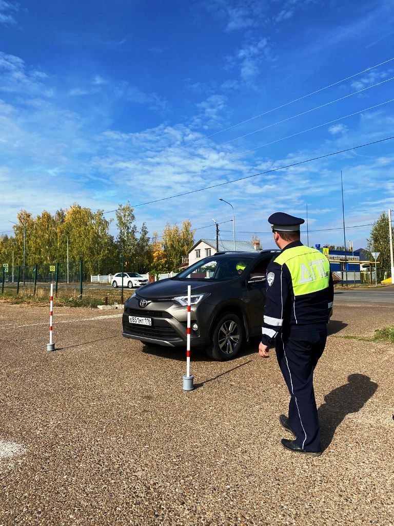 Лаеш районы автобабайлары машина йөртү осталыгын күрсәттеләр