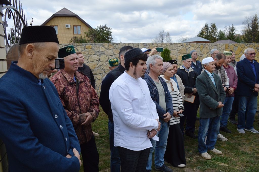 В Каипах прошло торжественное открытие родника