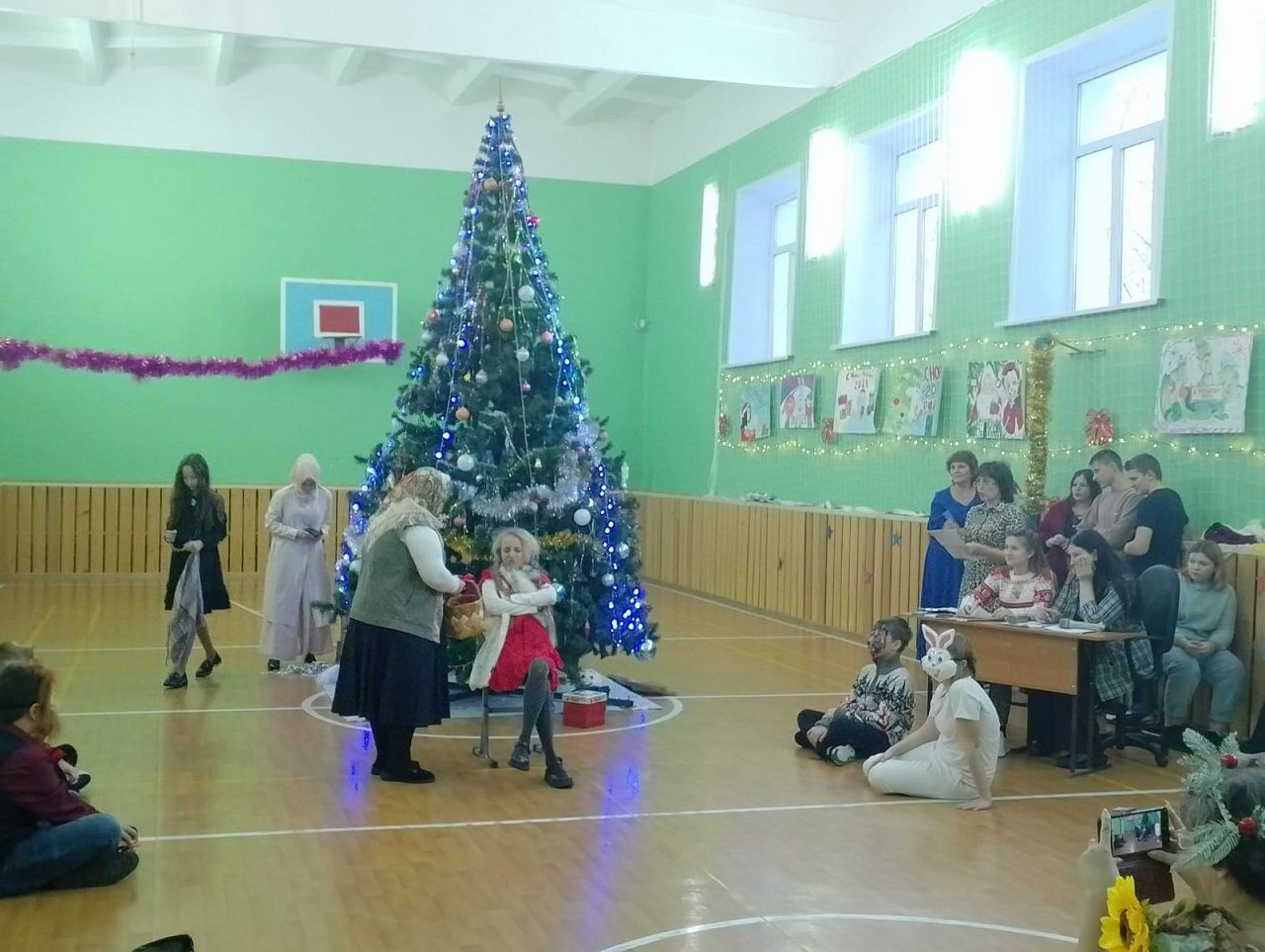 В Лаишевском районе разыграли новогоднюю кинопремию