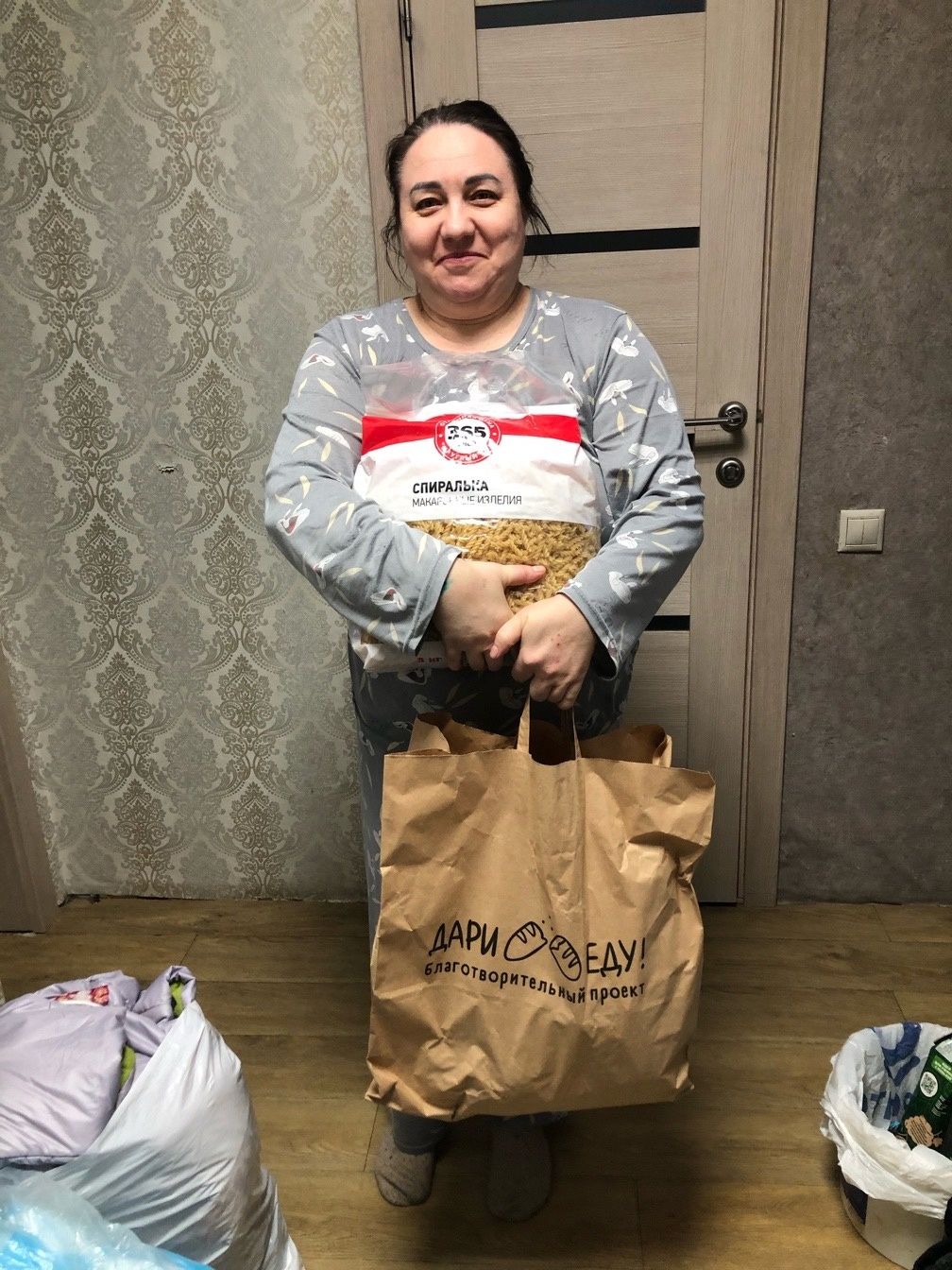 Подарки доехали до семьи из Лаишевского района, воспитывающей ребенка с ограниченными возможностями