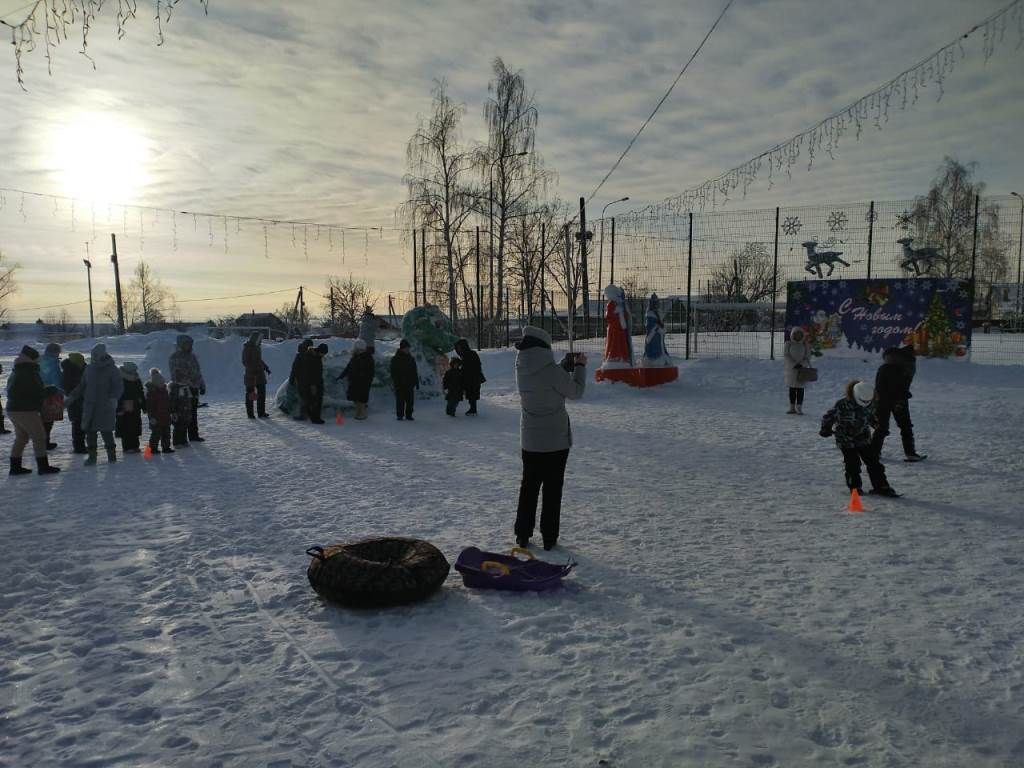 Как в Лаишевском районе дети в зимние каникулы развлекаются