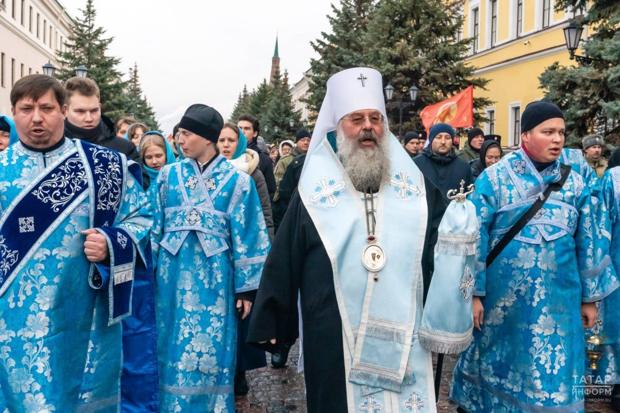 В столице Татарстана Крестный прошел ход с Казанской иконой Божией Матери