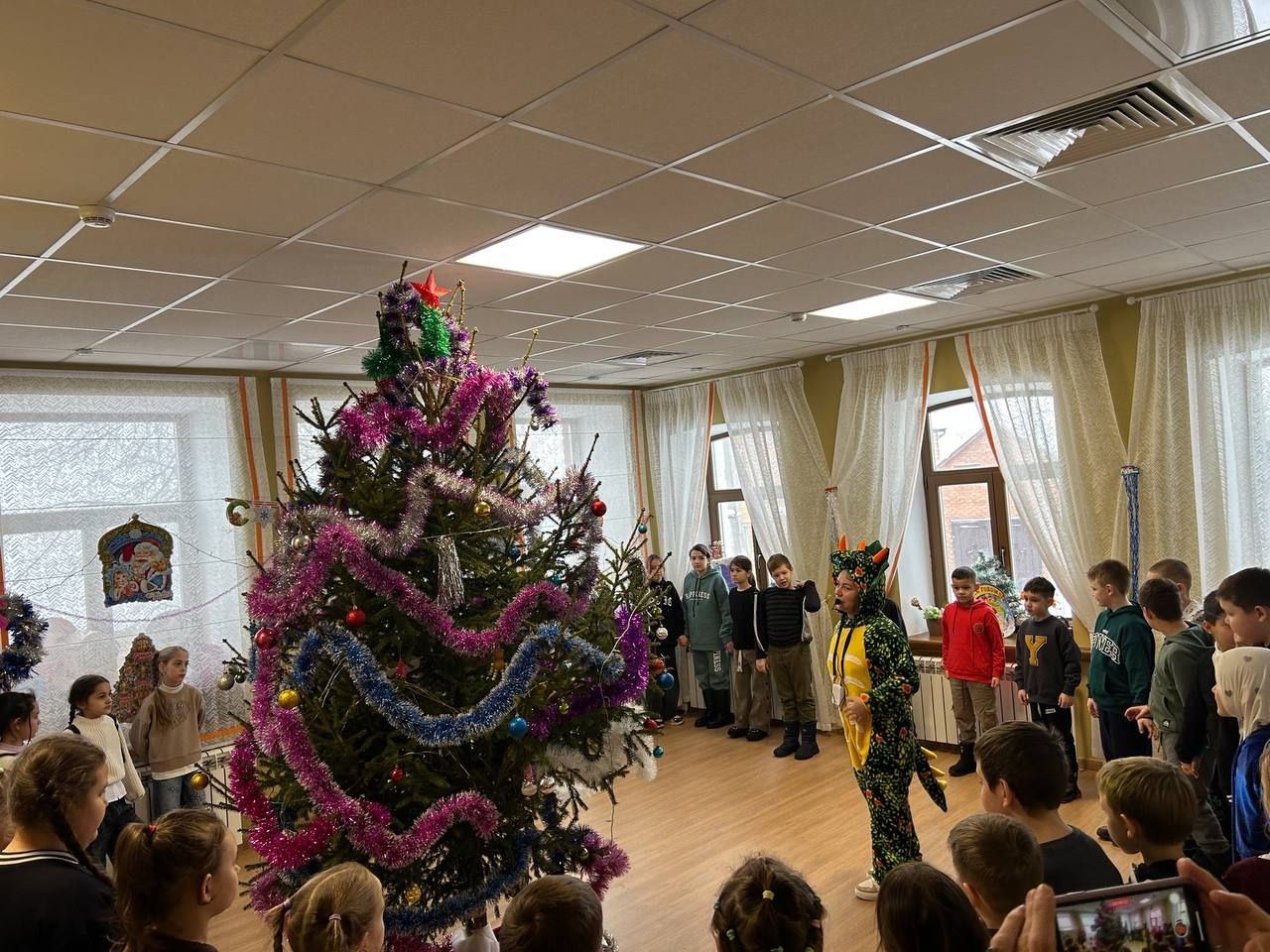 Казанцы проводят новогодние мероприятия в Лаишеве