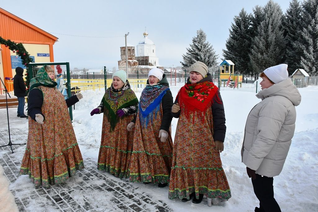 ФОТОрепортаж об открытии фельдшевско-акушерского пункта в Чирповском сельском поселении