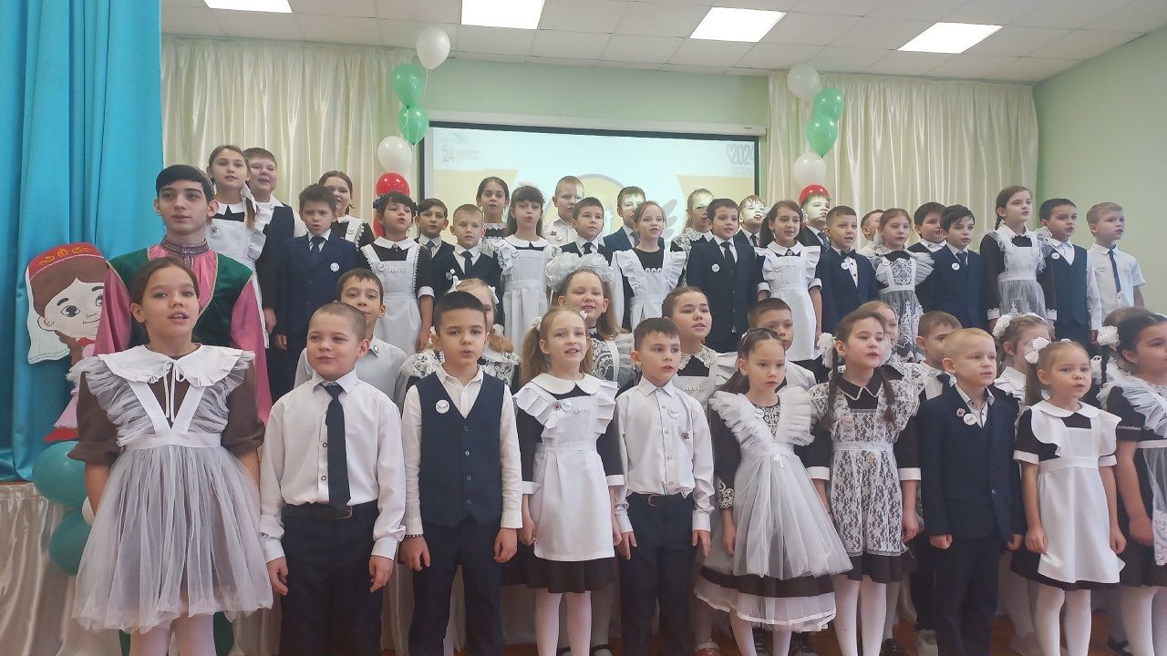 Лучшие учителя татарского языка и литературы собрались в Лаишевской гимназии