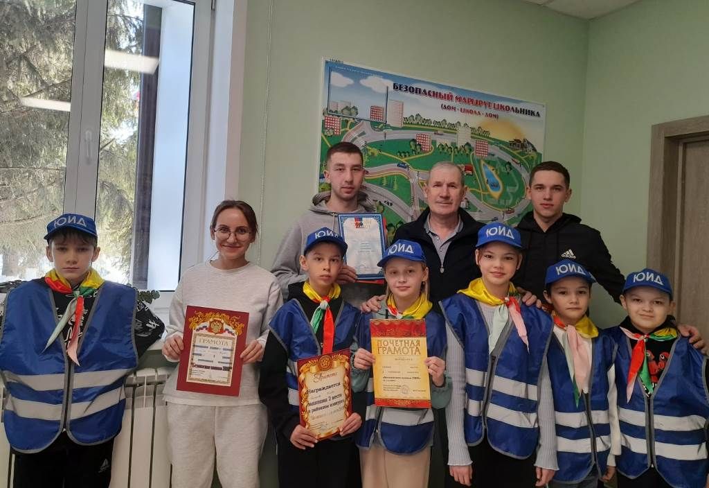 «Мы — история ЮИДа»: в Кирбинской школе продолжаются встречи с бывшими юидовцами