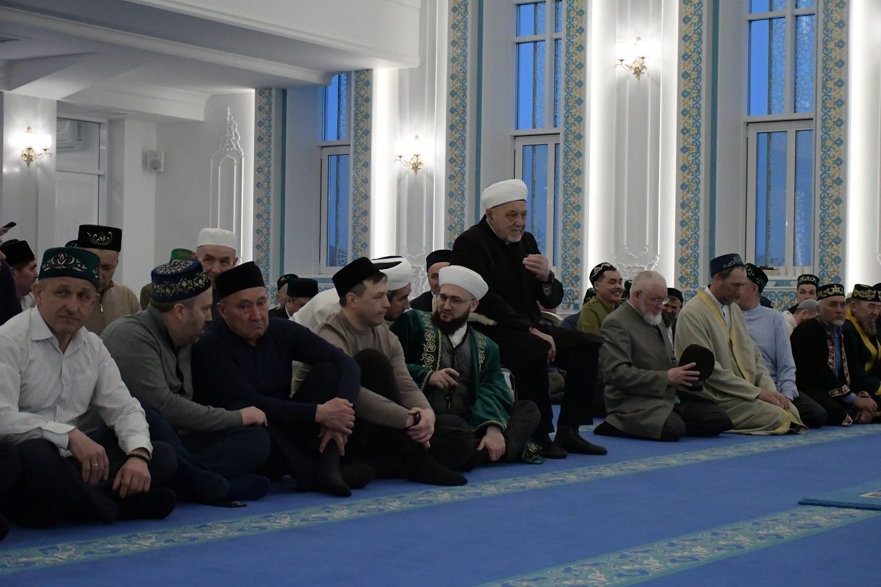 В Соборной мечети г.Лаишево прошел первый ифтар