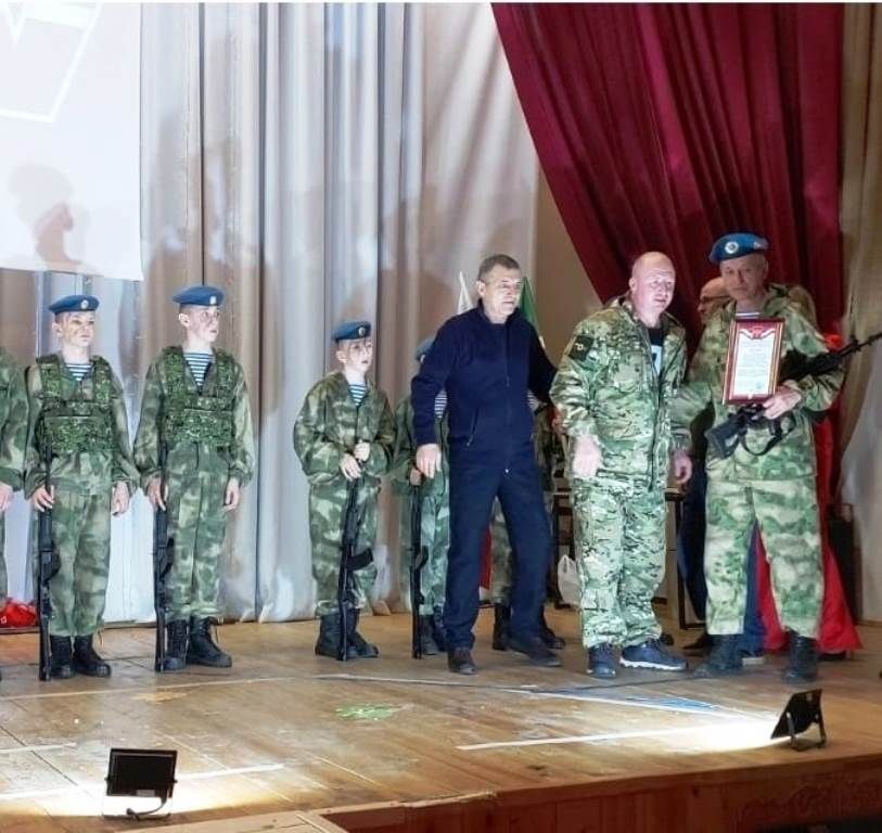 В военно-патриотическом клубе «Юный десантник» имени П.К.Клетнёва растят патриотов