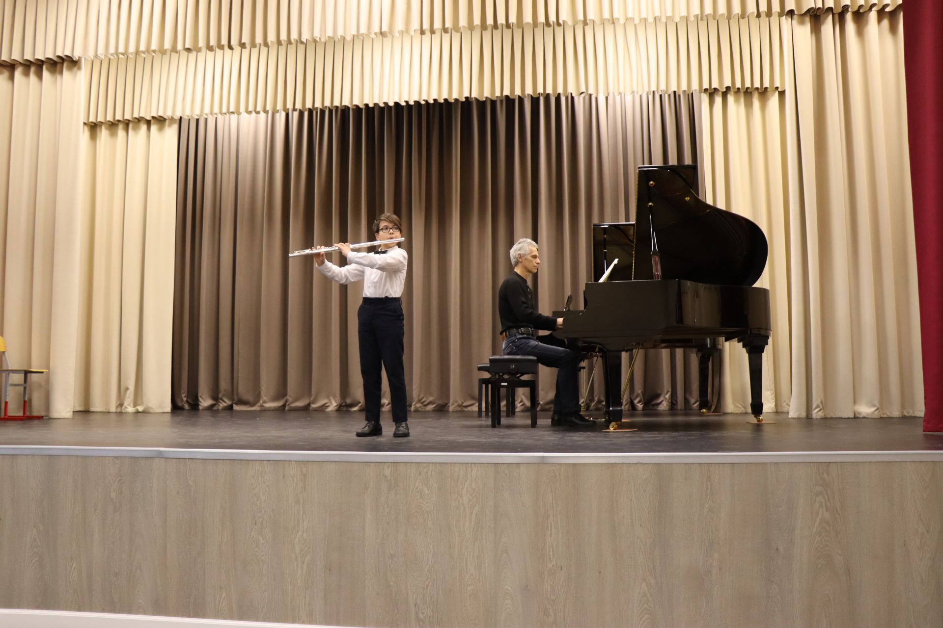 В Лаишевской школе искусств прошел концерт «Содружество талантов»