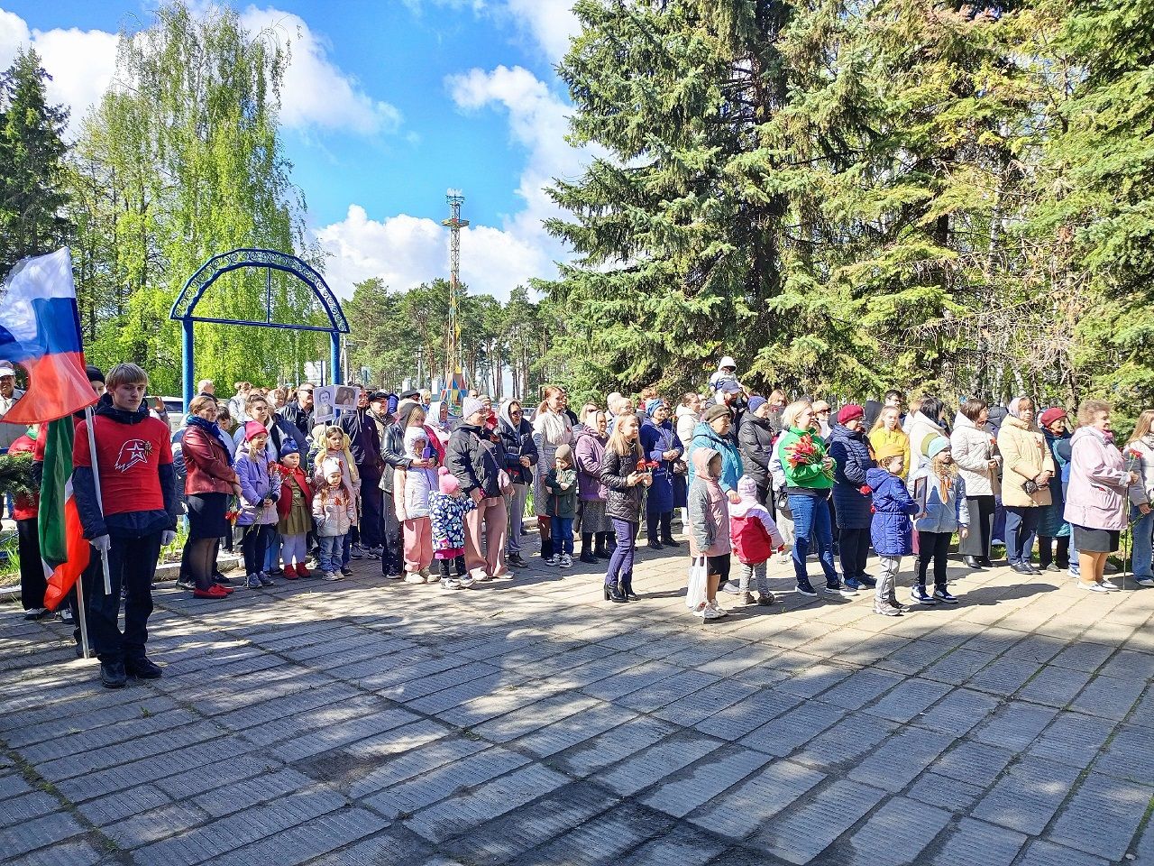 В День Победы в Песчаных Ковалях Лаишевского района звучали песни военных лет