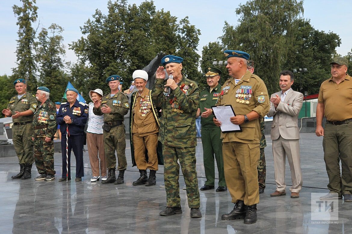 Сегодня день памяти старейшего десантника России Павла Клетнева...