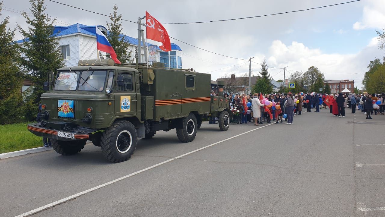 На митинге в лаишевском парке Победы почтили память погибших защитников Родины