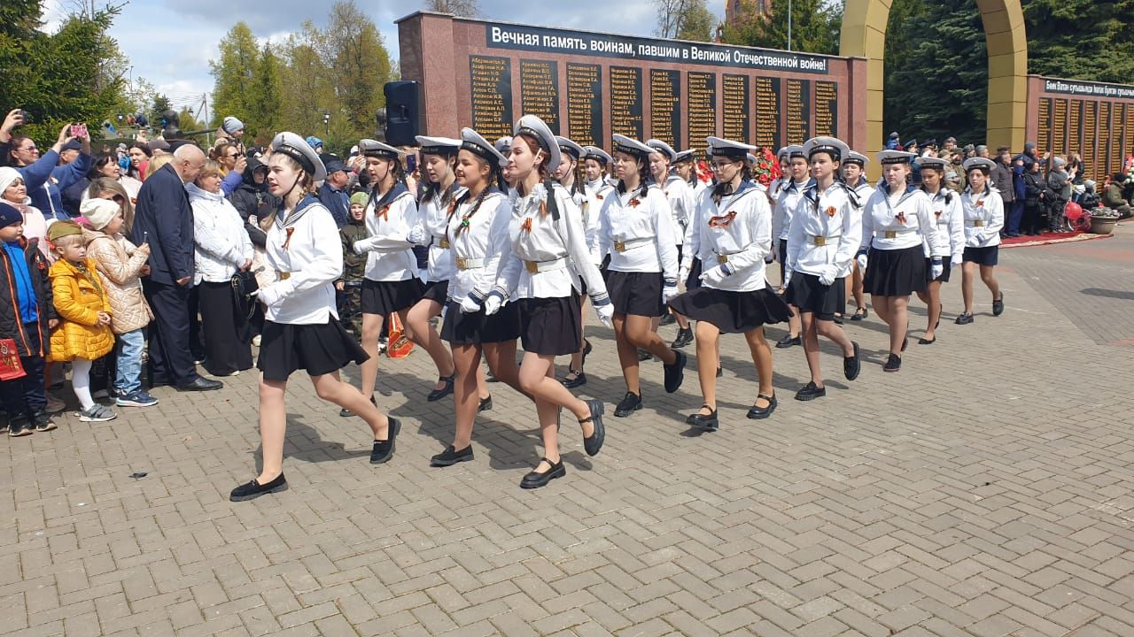 На митинге в лаишевском парке Победы почтили память погибших защитников Родины