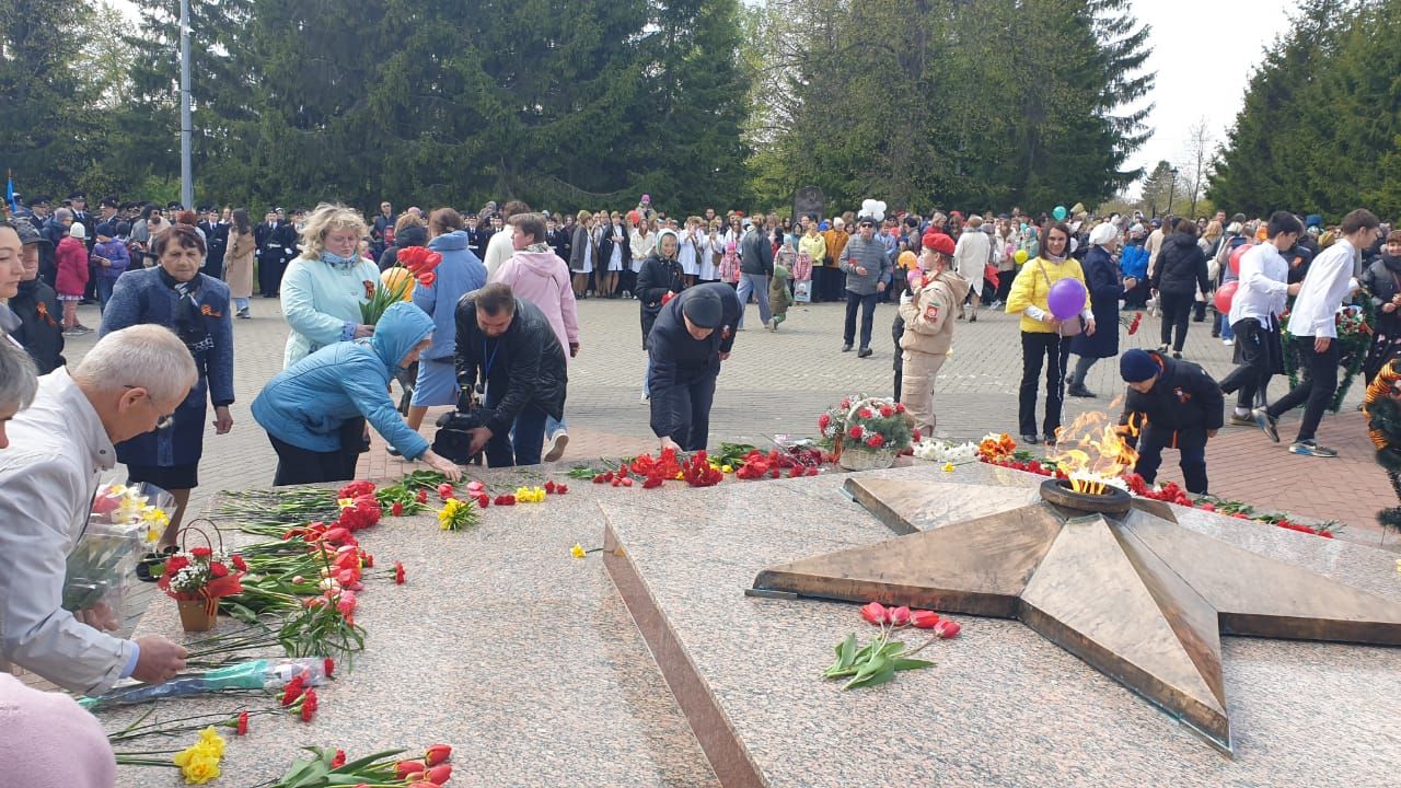 На митинге в лаишевском парке Победы почтили память погибших защитников Родины