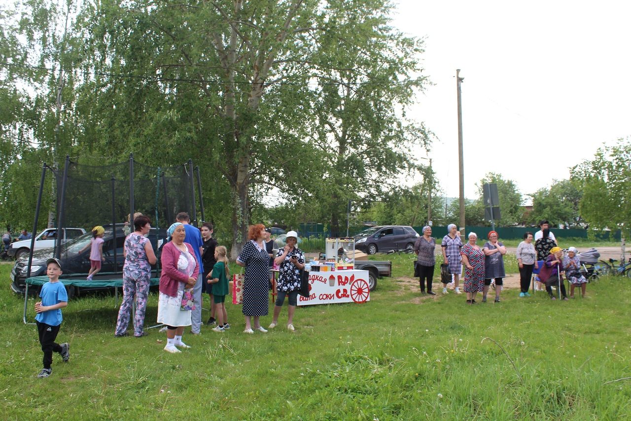 На детском Сабантуе в Лаишевском районе веселились и взрослые