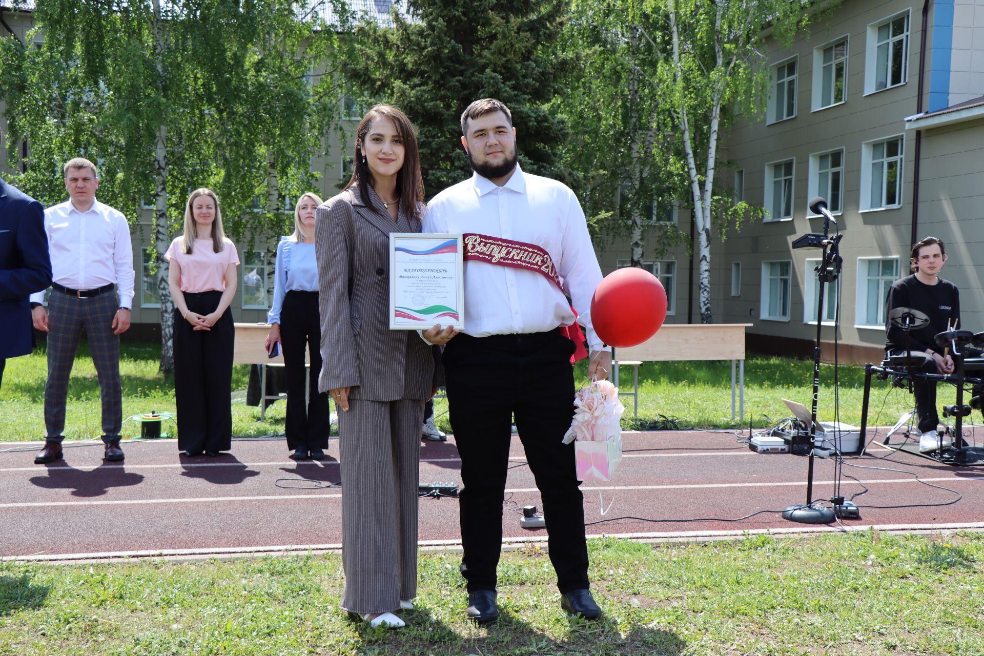 Последний звонок прозвенел для 109 выпускников Лаишевского технико-экономического техникума