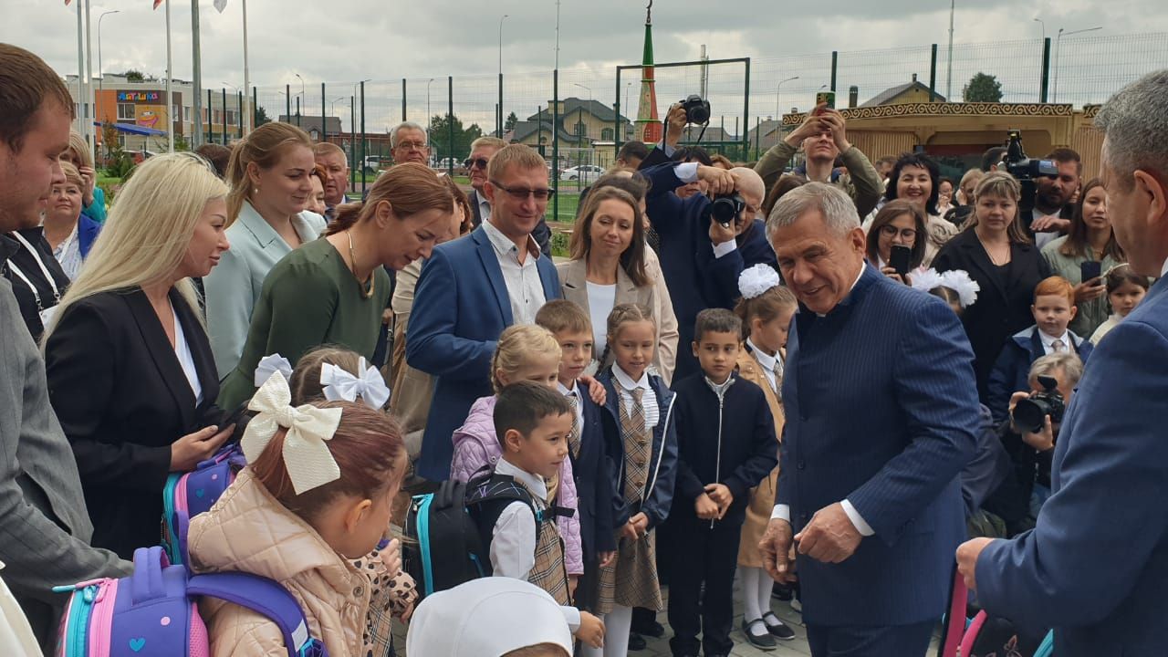 В новом лицее Лаишевского района проходит акция «Помоги собраться в школу»