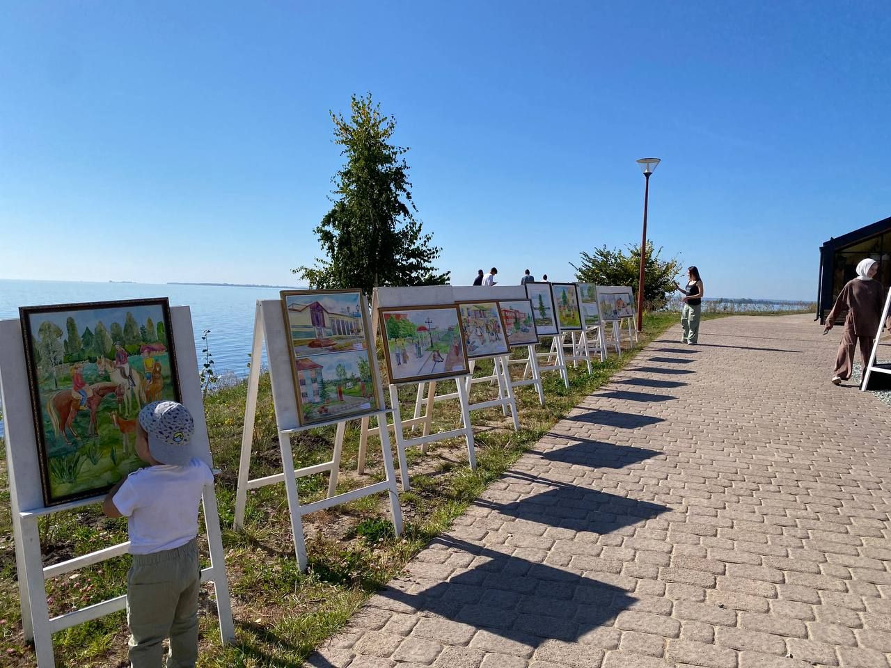 Сегодня лаишевцы отмечают День города и Лаишевского района