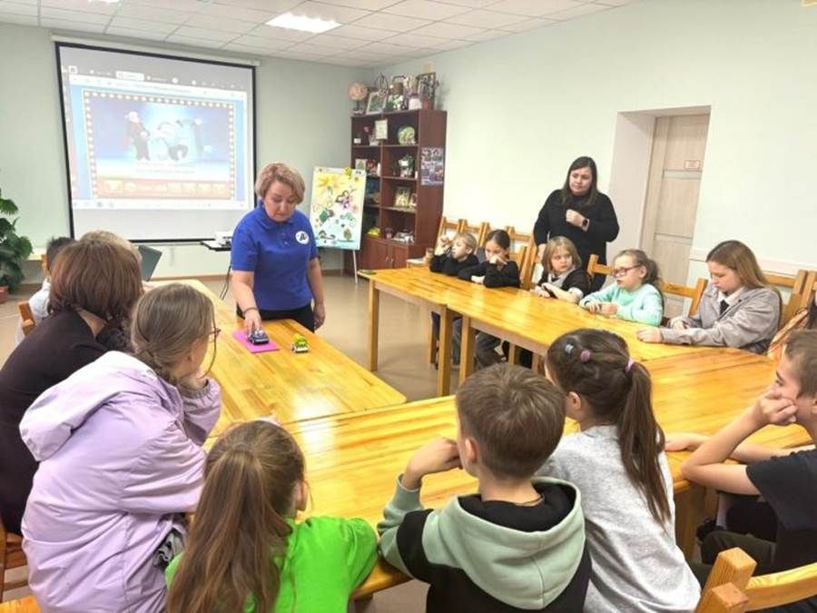 Яшь җәяүлеләр өчен юлларда куркынычсызлык буенча дәресләр