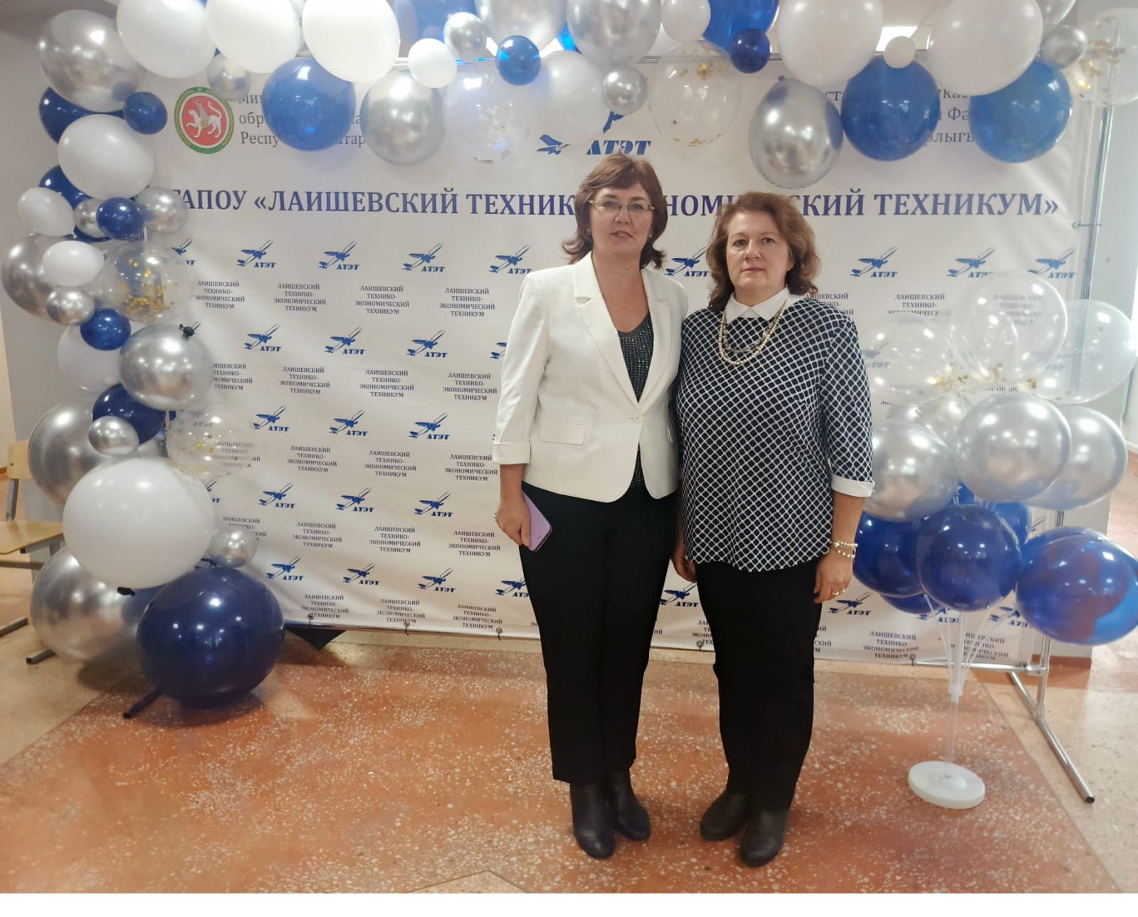 Ольга Никифорова свои стихи посвятила юбилею ЛТЭТ