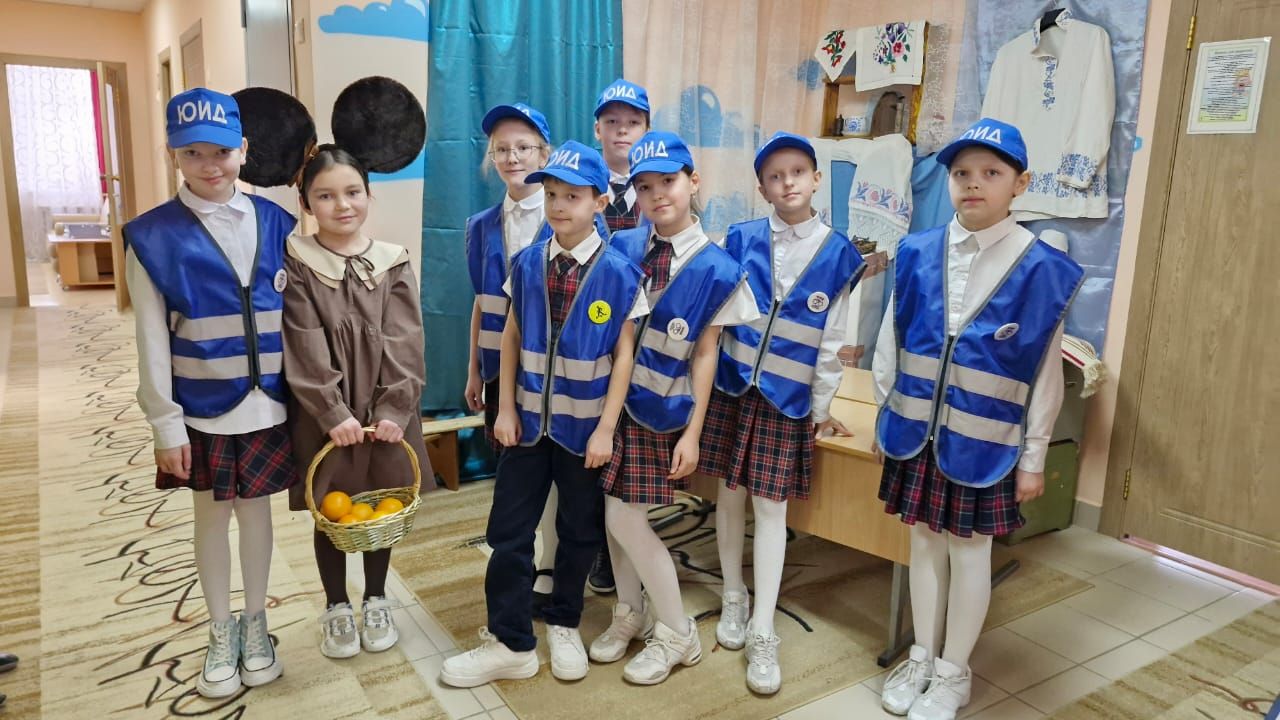 Отряды ЮИД и ЮПИД делятся опытом на семинаре для классных руководителей