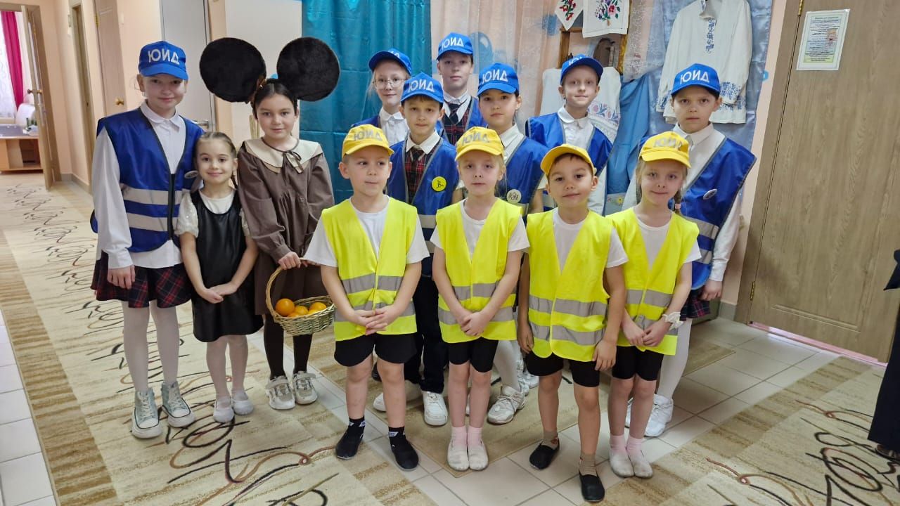 Отряды ЮИД и ЮПИД делятся опытом на семинаре для классных руководителей