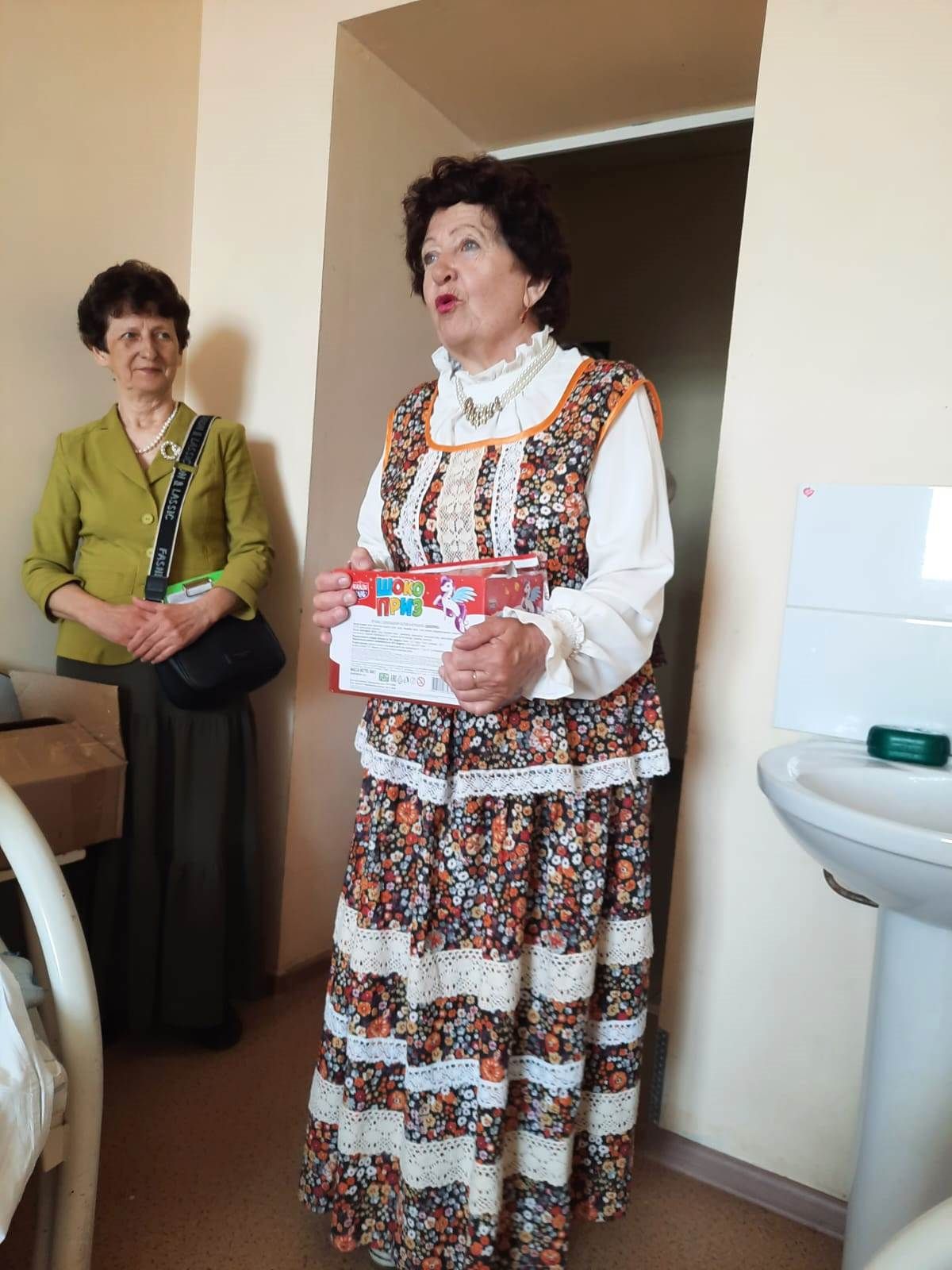 Волонтеры Ордена Милосердия поздравили пациентов Лаишевской больницы с Пасхой