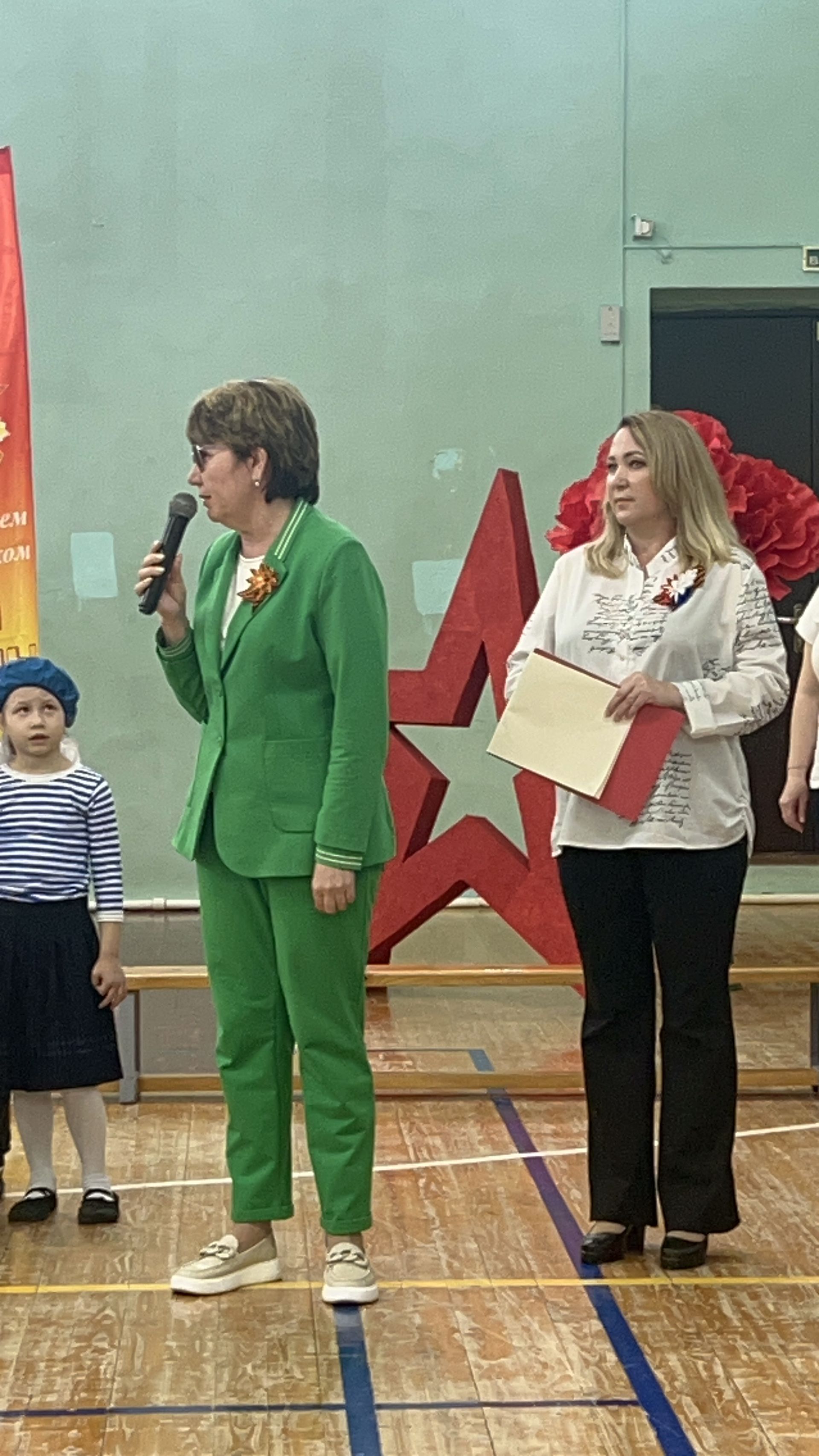 В Лаишеве прошел смотр строя и песни дошкольников