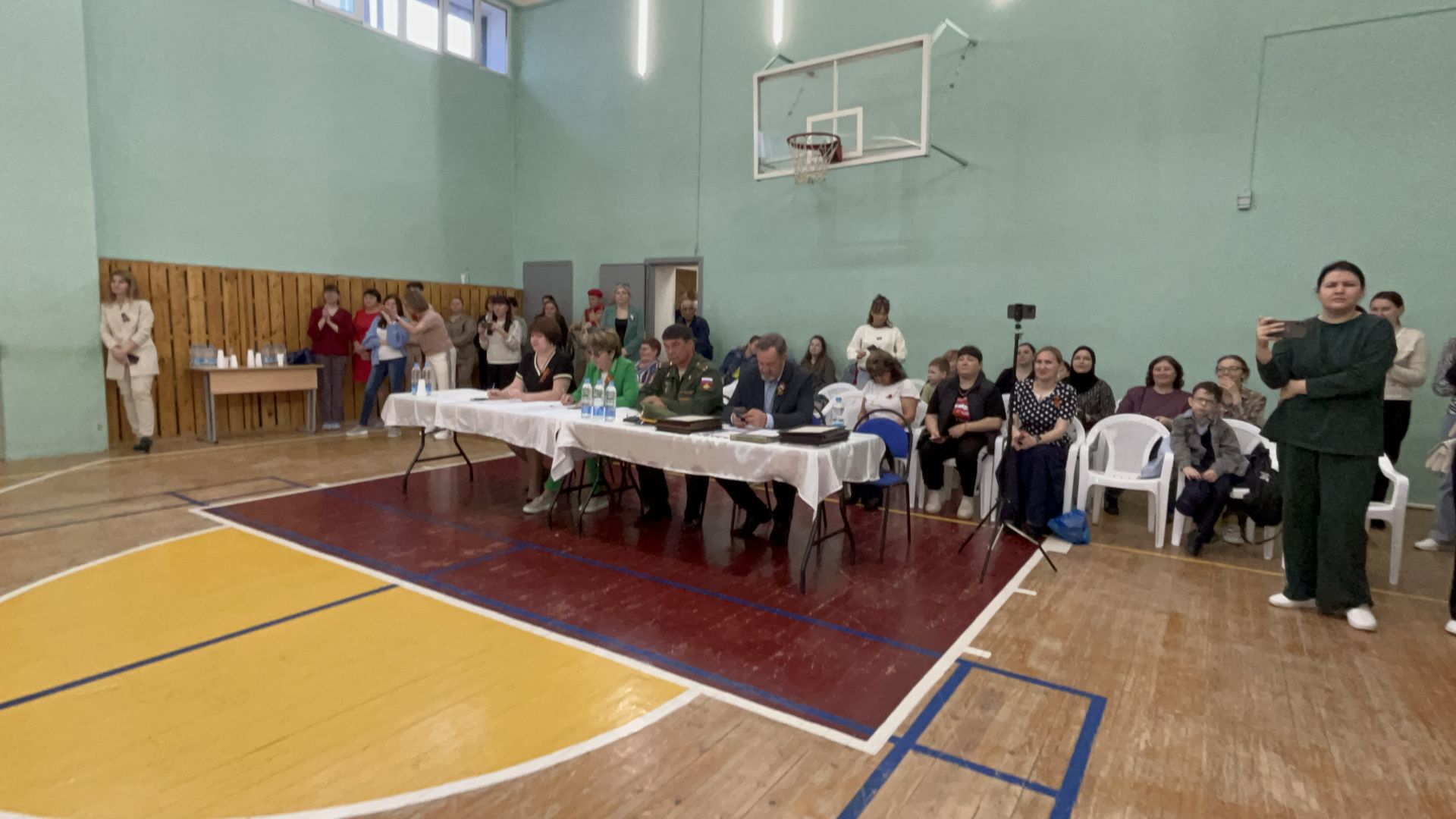 В Лаишеве прошел смотр строя и песни дошкольников