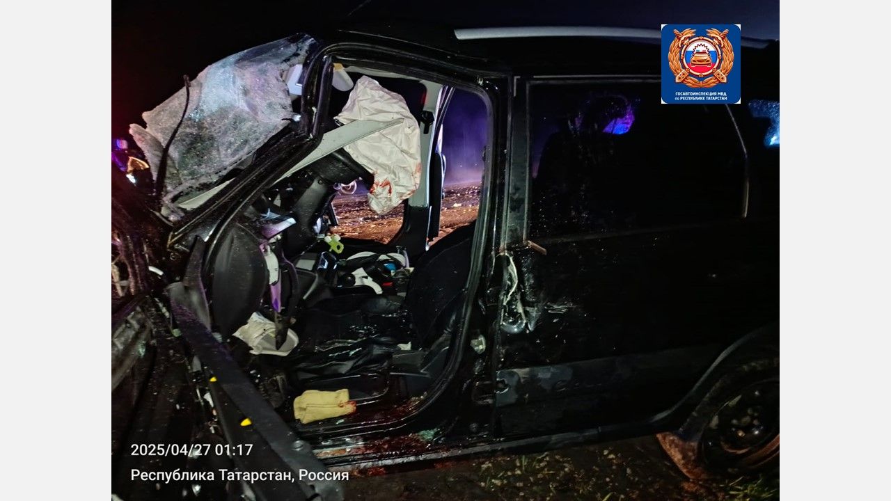 Трагедия на трассе Казань-Оренбург: после лобового столкновения автомобилей один погибший, у троих тяжелые травмы