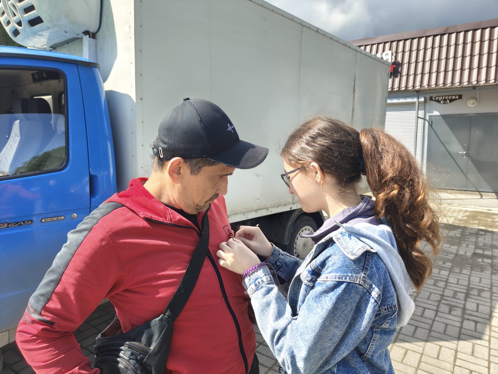 В селе Среднее Девятово прошла акция «Георгиевская ленточка»