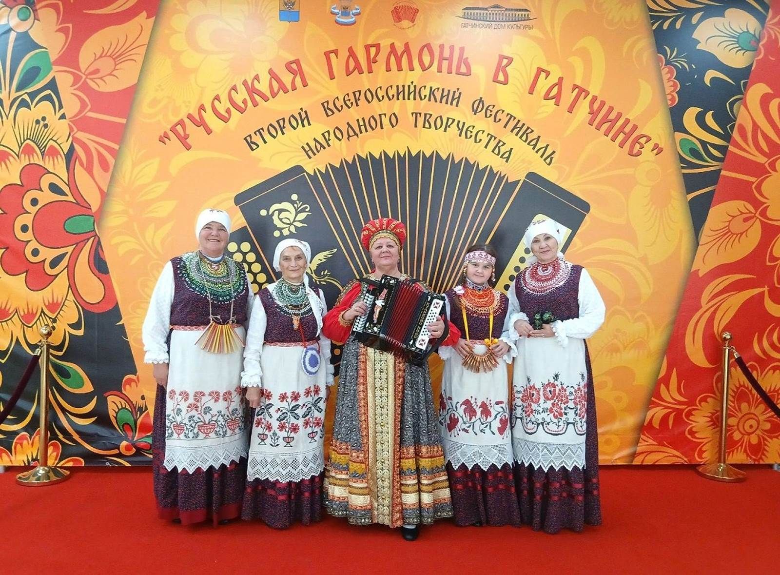 Лаеш районы артистлары «Гатчинада Рус гармуны» фестивалендә алкышлар җыйдылар
