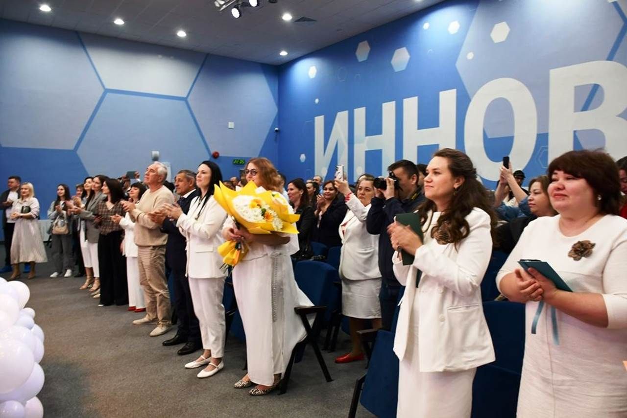 «Инноватика» лицееның тугызынчы сыйныф укучыларына соңгы кыңгырау