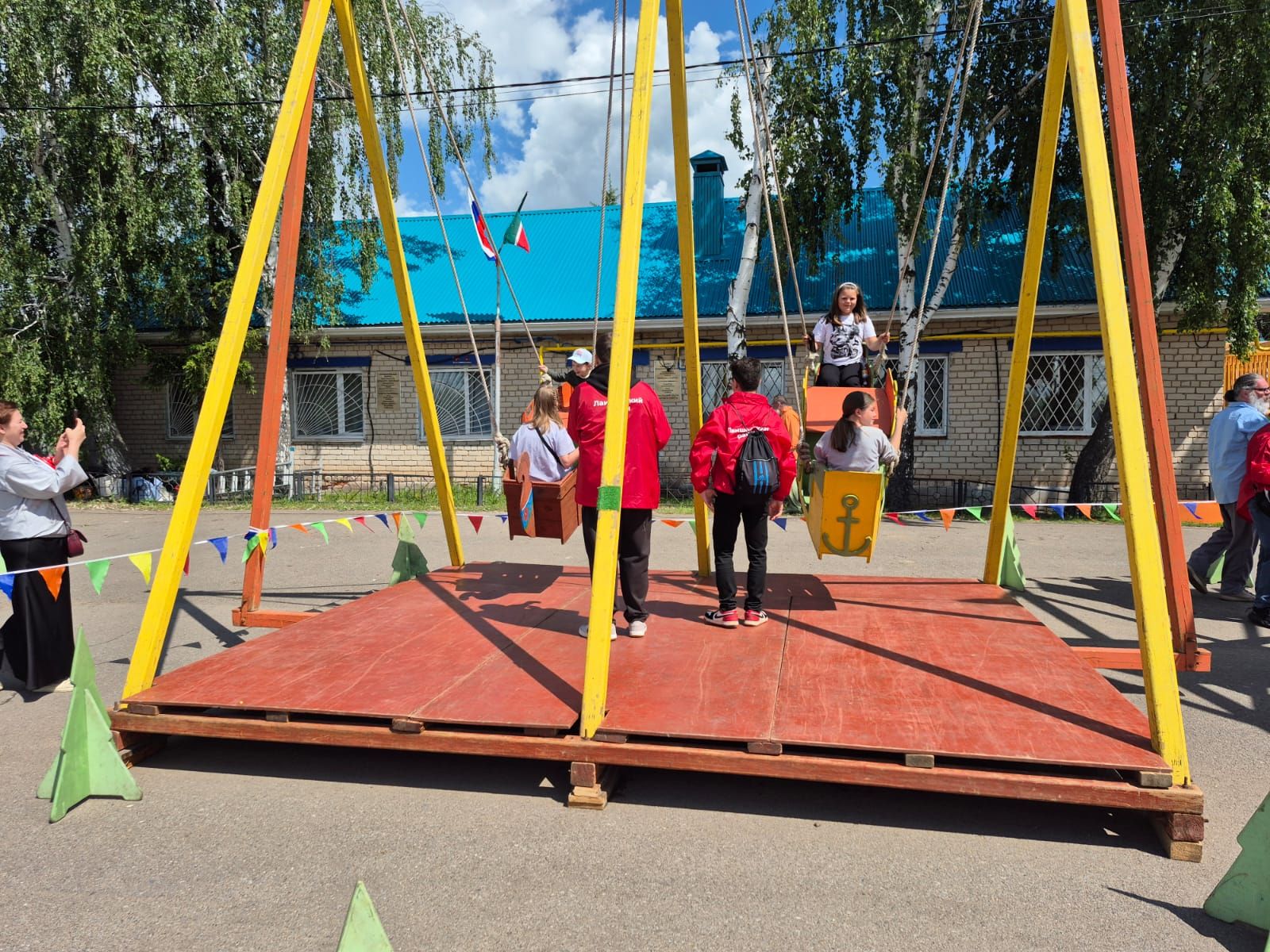 Никольское — точка притяжения весёлых, радостных и счастливых людей