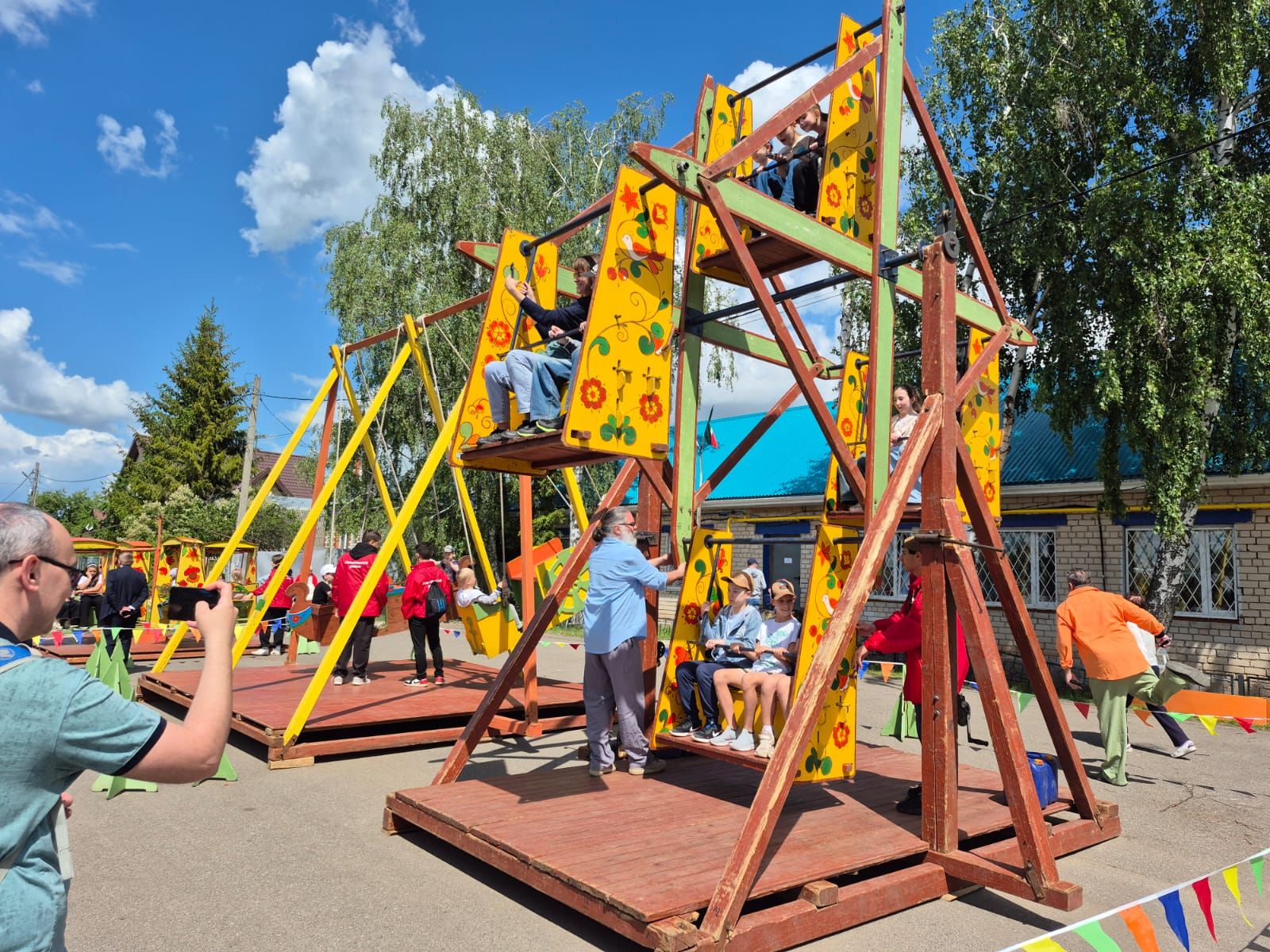 Никольское — точка притяжения весёлых, радостных и счастливых людей