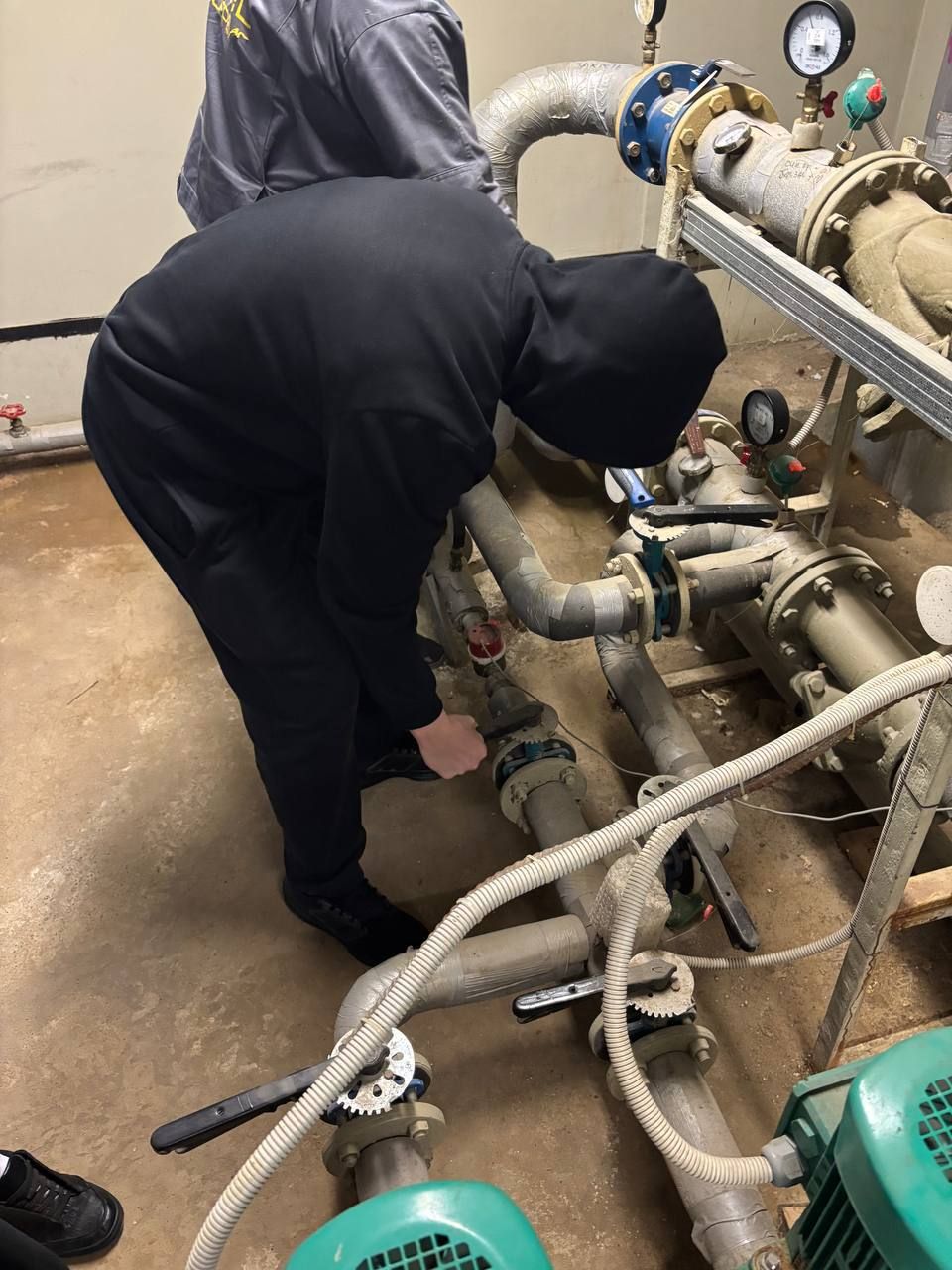 От теории к практике: Студенты колледжа стажируются в «ДомСервисе»