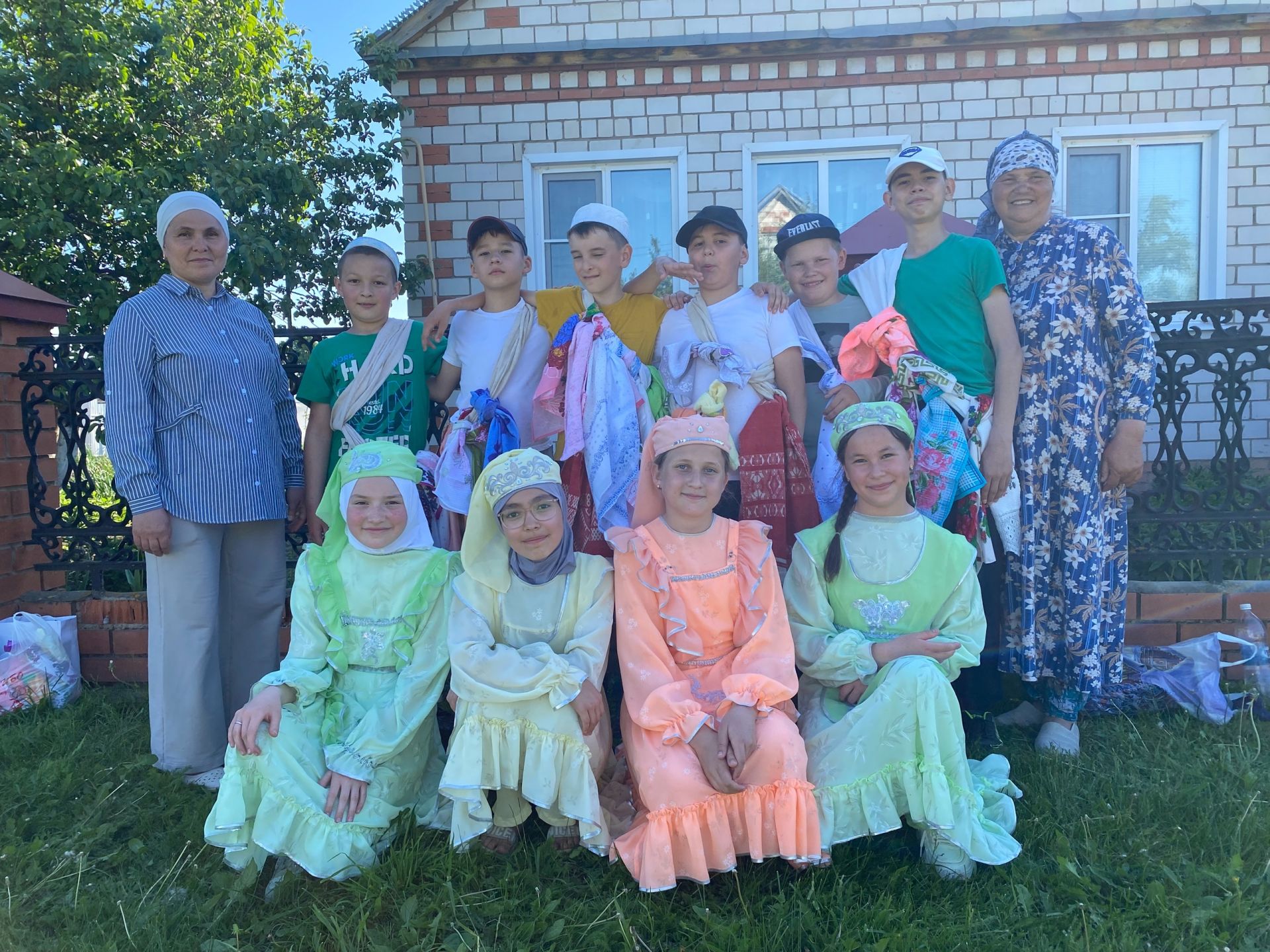 В селе Малые Елги прошел Мини-Сабантуй для детей
