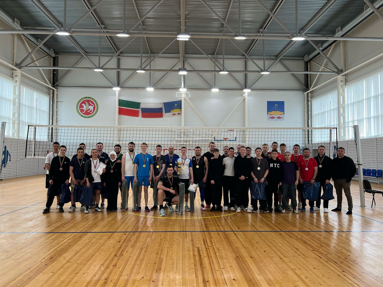 В Лаишеве волейбольный турнир посвятили 80-летию Победы