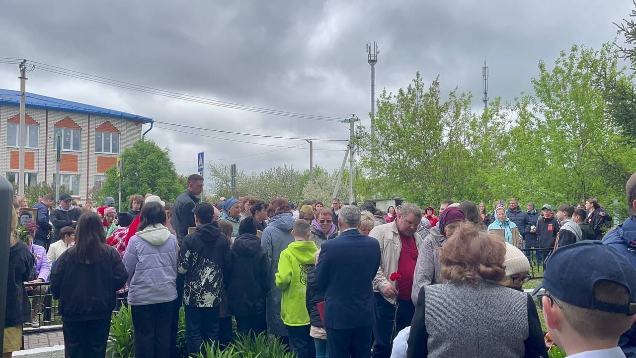 80 лет Победы: Большекабанское поселение чтит героев