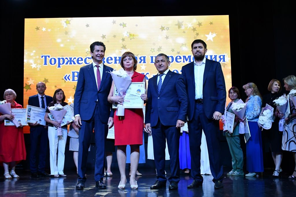 Школьный выпускной Лаишевского района: наставники