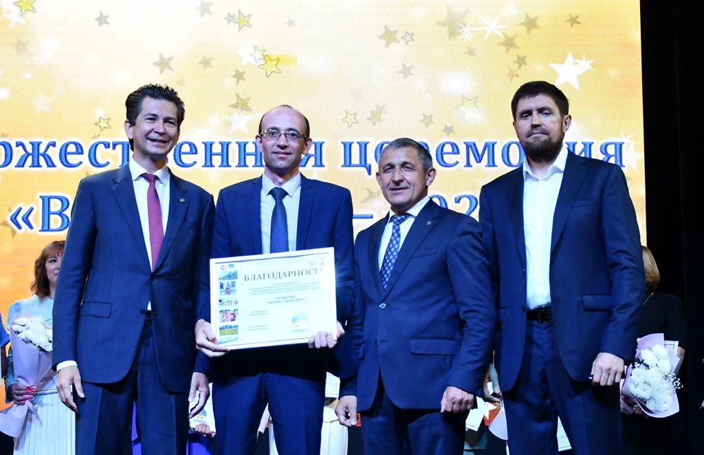 Школьный выпускной Лаишевского района: наставники