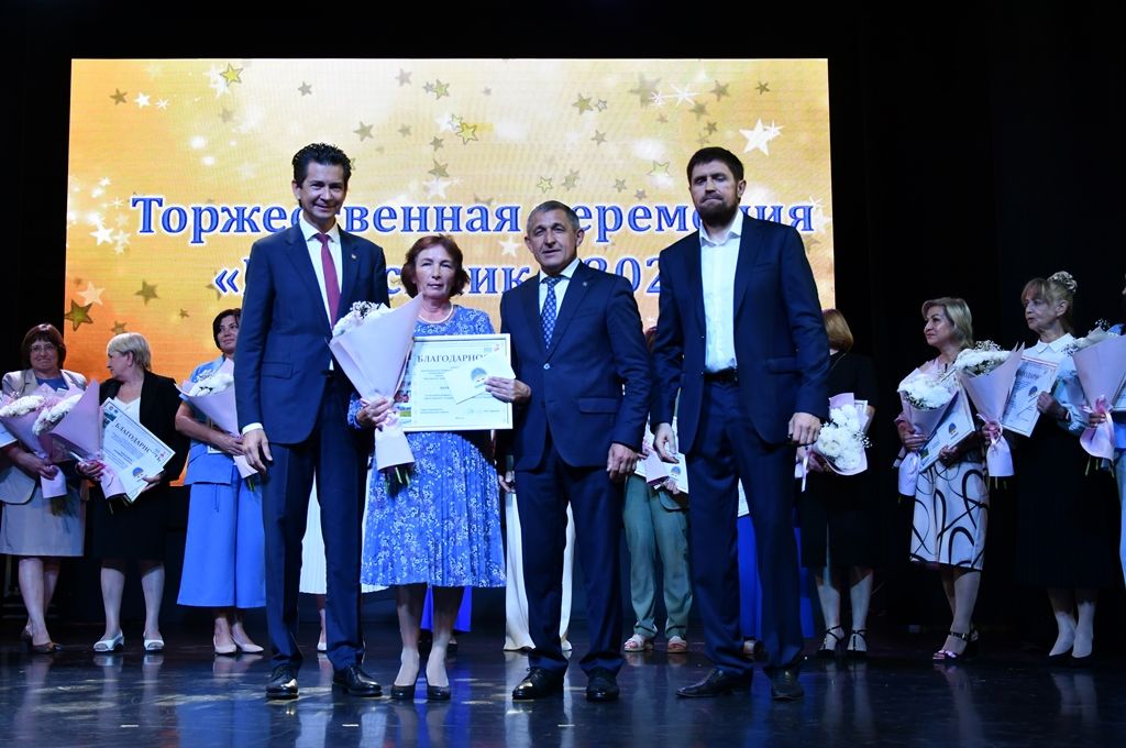 Школьный выпускной Лаишевского района: наставники