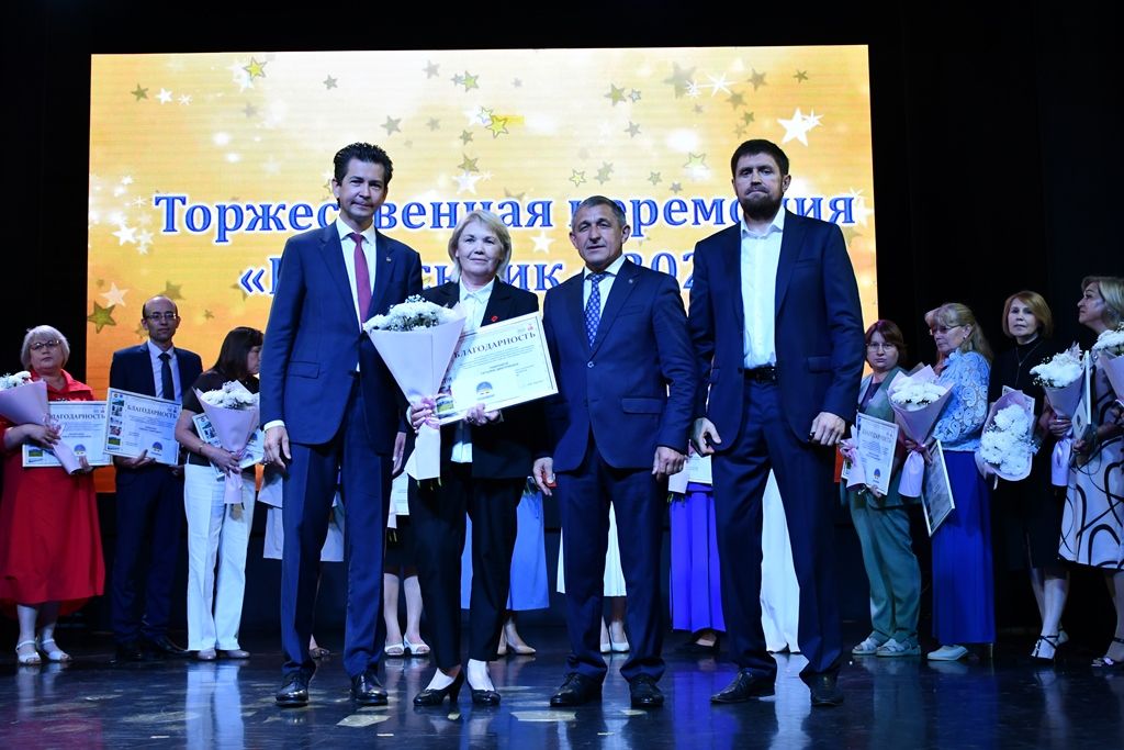 Школьный выпускной Лаишевского района: наставники