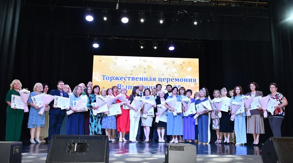 Школьный выпускной Лаишевского района: наставники