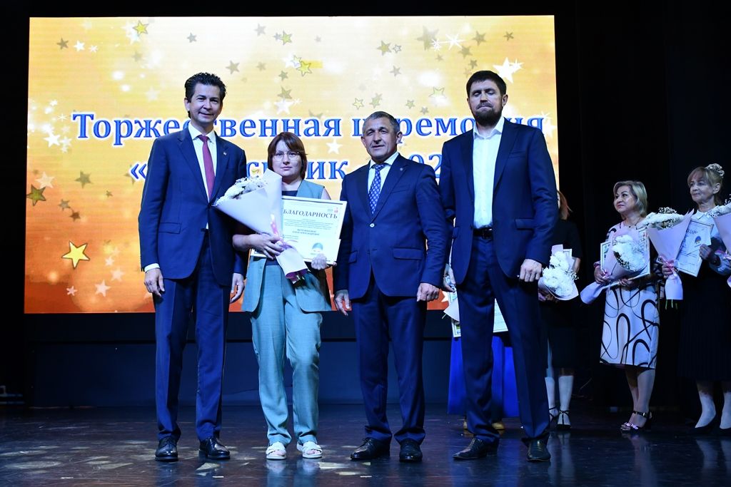 Школьный выпускной Лаишевского района: наставники