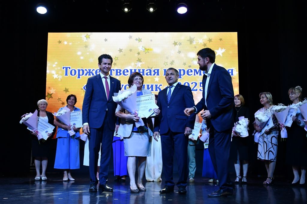 Школьный выпускной Лаишевского района: наставники