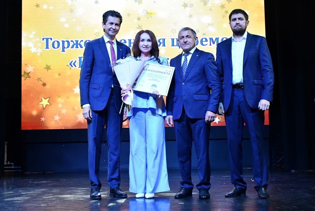 Школьный выпускной Лаишевского района: наставники